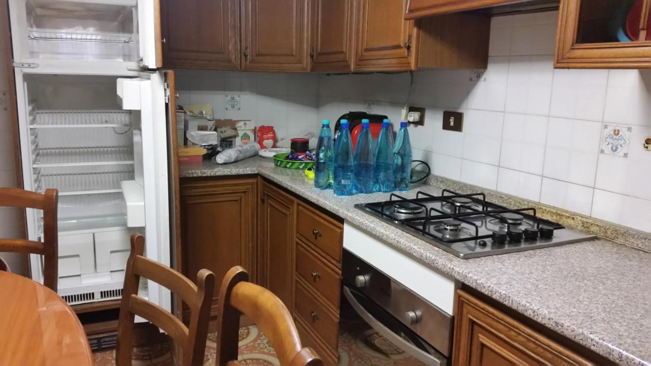 לינה וארוחת בוקר מודנה Casa Gramsci מראה חיצוני תמונה