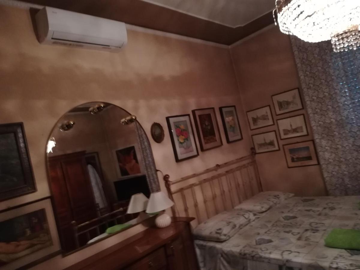 לינה וארוחת בוקר מודנה Casa Gramsci מראה חיצוני תמונה